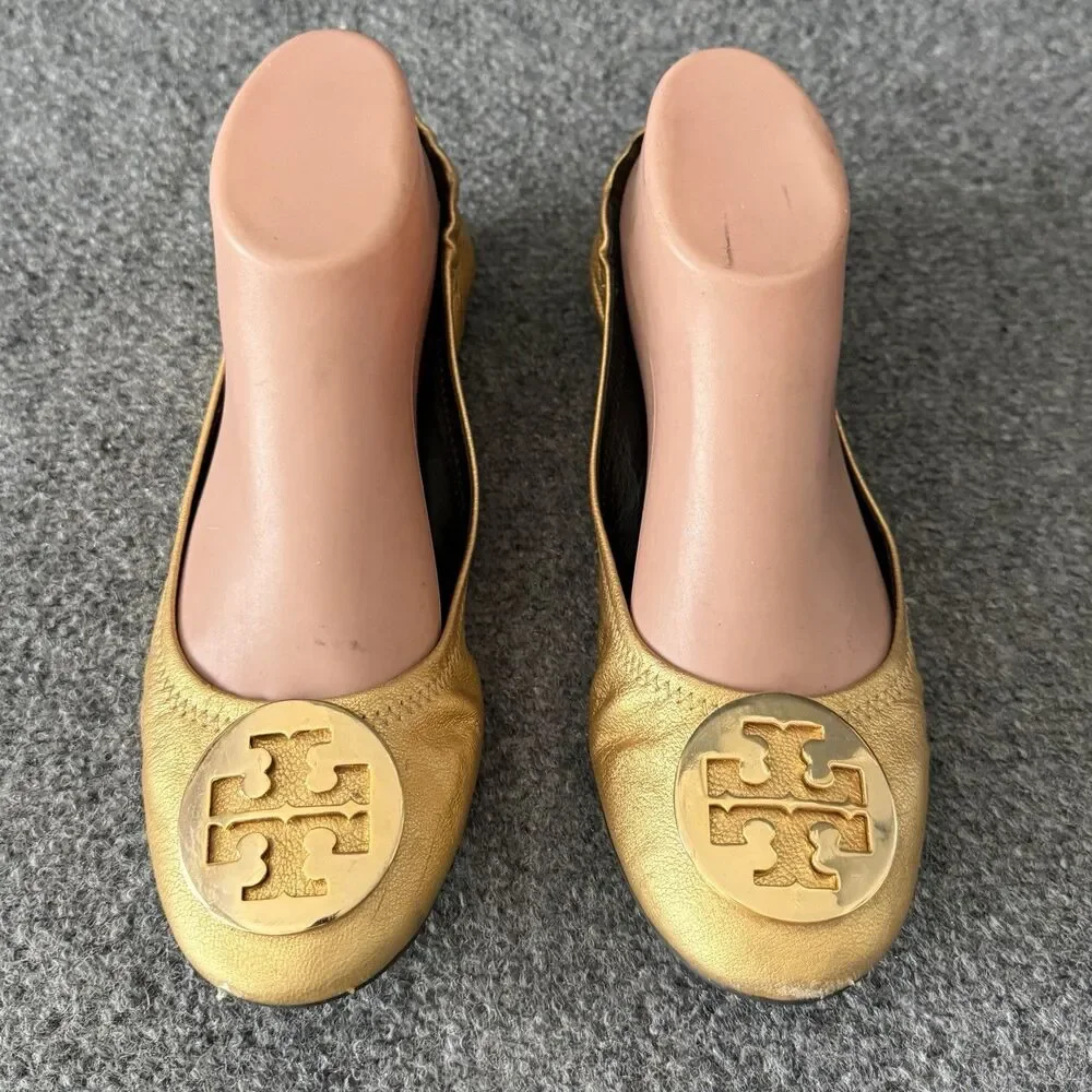 Tory Burch Reva Gold Metallic Leather Ballet Flats Logo Medallion Scrunch Size 8